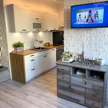 In Gda Sk Near Brze No Pier Lägenhet *