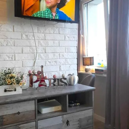 Apartment In Gda Sk Near Brze No Pier *