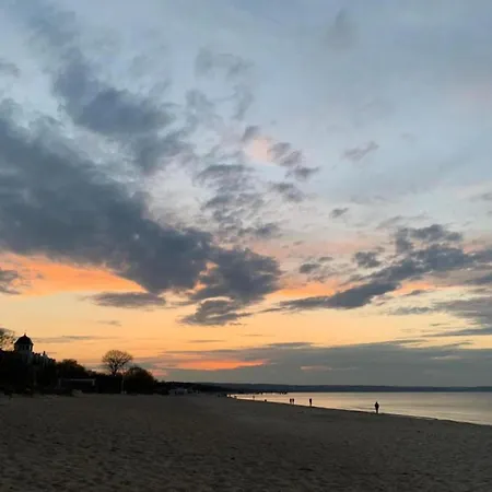 In Gda Sk Near Brze No Pier * Danzig