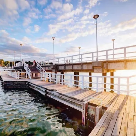 In Gda Sk Near Brze No Pier Apartment *