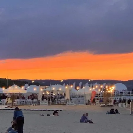 In Gda Sk Near Brze No Pier Apartment *